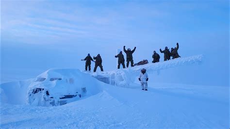 Howelsen's Survival Story: A Chilling Journey Through Arctic Desolation!